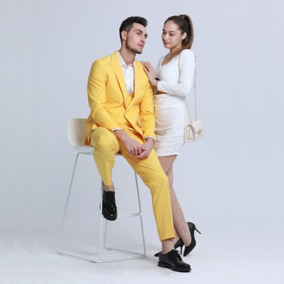 Men's Skinny-Fit 3-Piece Suit w/ Double-Breasted Vest, Yellow Canary - Picture 4 of 7